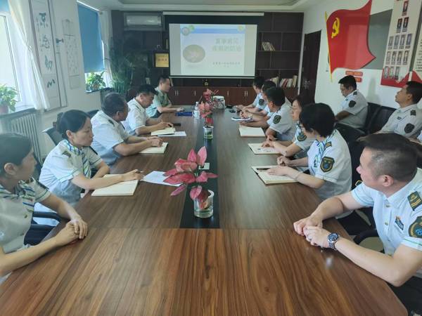 e860c303b5937721fe7983a51525b33.jpg e860c303b5937721fe7983a51525b33.jpg