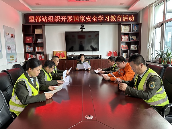 3E0045CB727072709217A2414EC1083F.jpg 3E0045CB727072709217A2414EC1083F.jpg